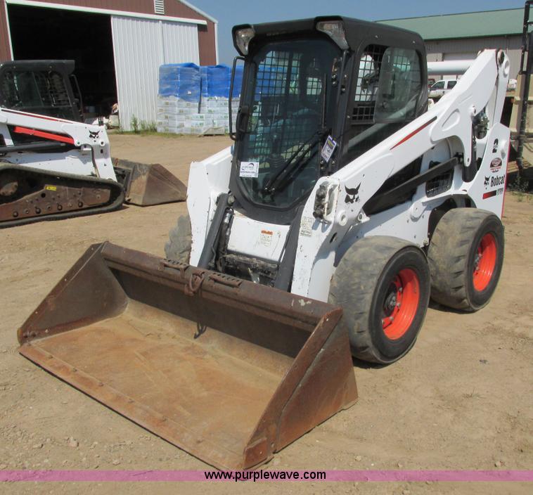 image for item K6563 2012 Bobcat S750 skid steer