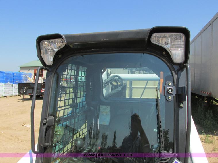 image for item K6563 2012 Bobcat S750 skid steer