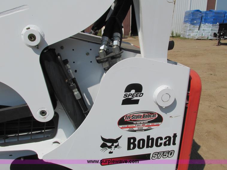 image for item K6563 2012 Bobcat S750 skid steer