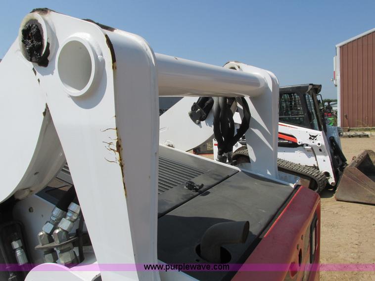 image for item K6563 2012 Bobcat S750 skid steer