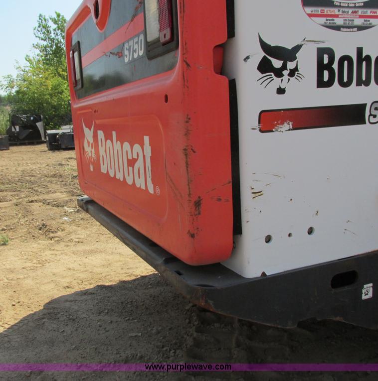 image for item K6563 2012 Bobcat S750 skid steer