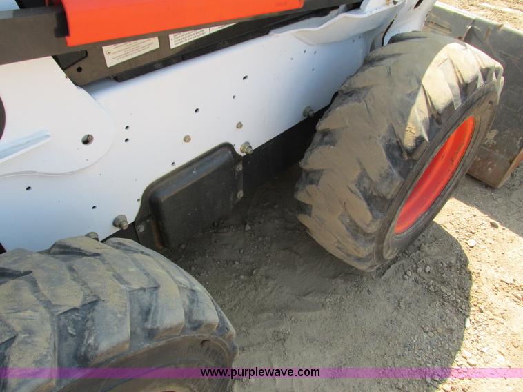 image for item K6563 2012 Bobcat S750 skid steer