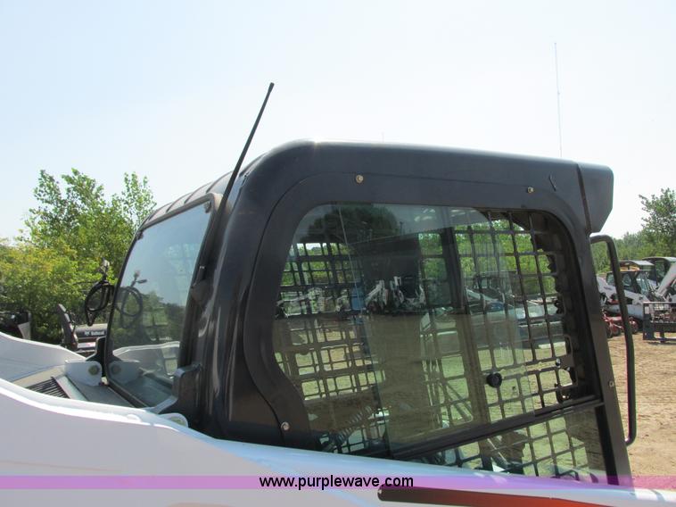 image for item K6563 2012 Bobcat S750 skid steer