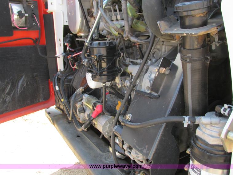 image for item K6563 2012 Bobcat S750 skid steer