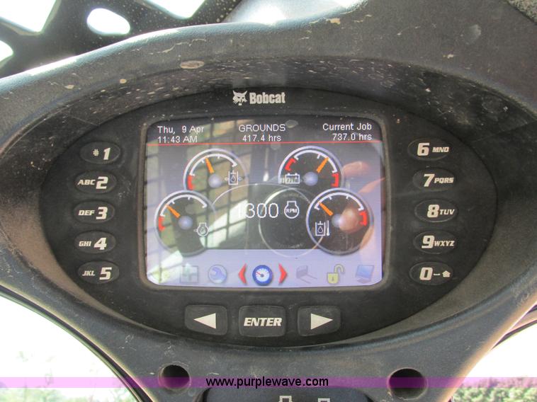 image for item K6563 2012 Bobcat S750 skid steer