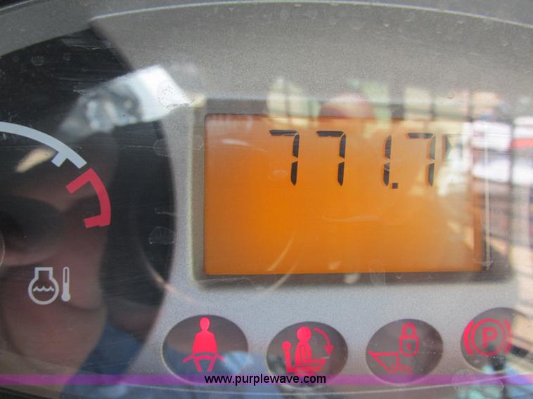 image for item K6563 2012 Bobcat S750 skid steer