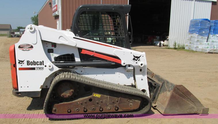 image for item K6564 2013 Bobcat T630 skid steer