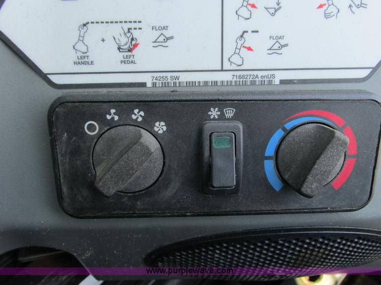 image for item K6564 2013 Bobcat T630 skid steer