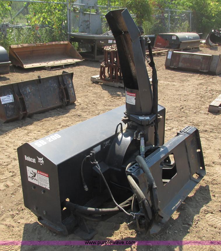 image for item K6569 Bobcat SB200X66 snow blower