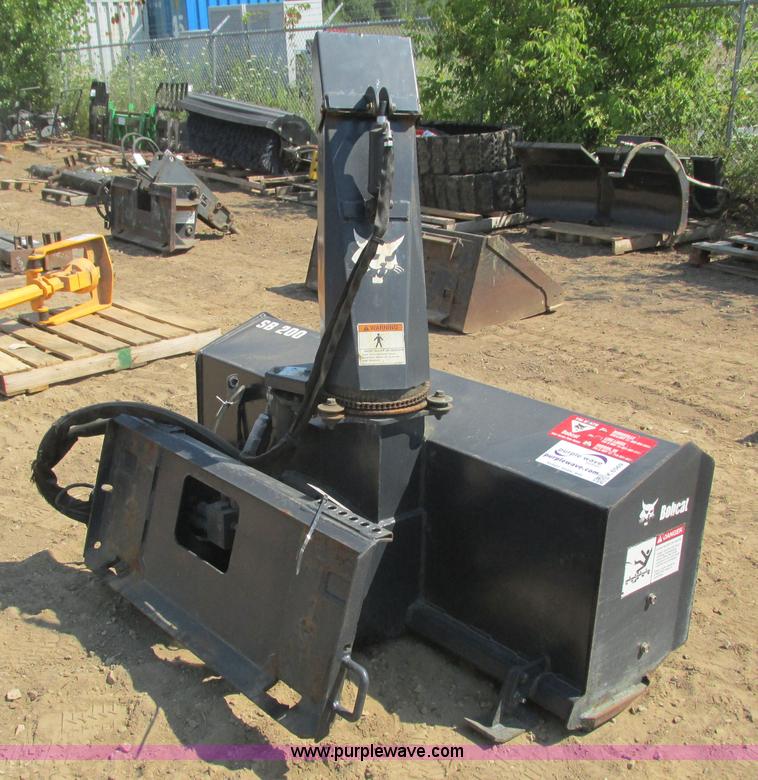 image for item K6569 Bobcat SB200X66 snow blower