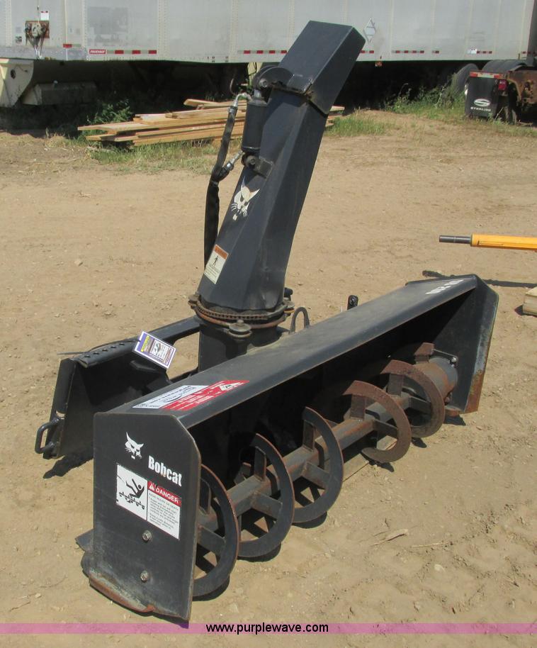 image for item K6569 Bobcat SB200X66 snow blower