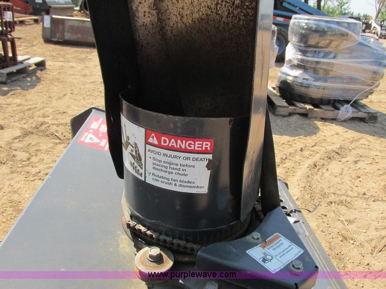 image for item K6569 Bobcat SB200X66 snow blower