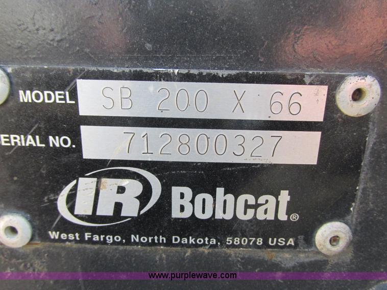 image for item K6569 Bobcat SB200X66 snow blower