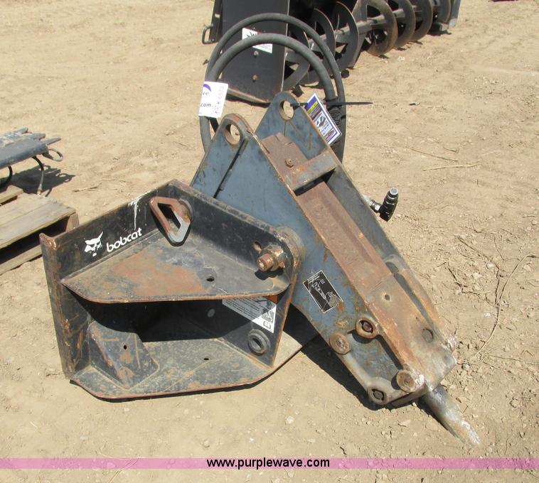 image for item K6573 Bobcat 2560 hydraulic breaker