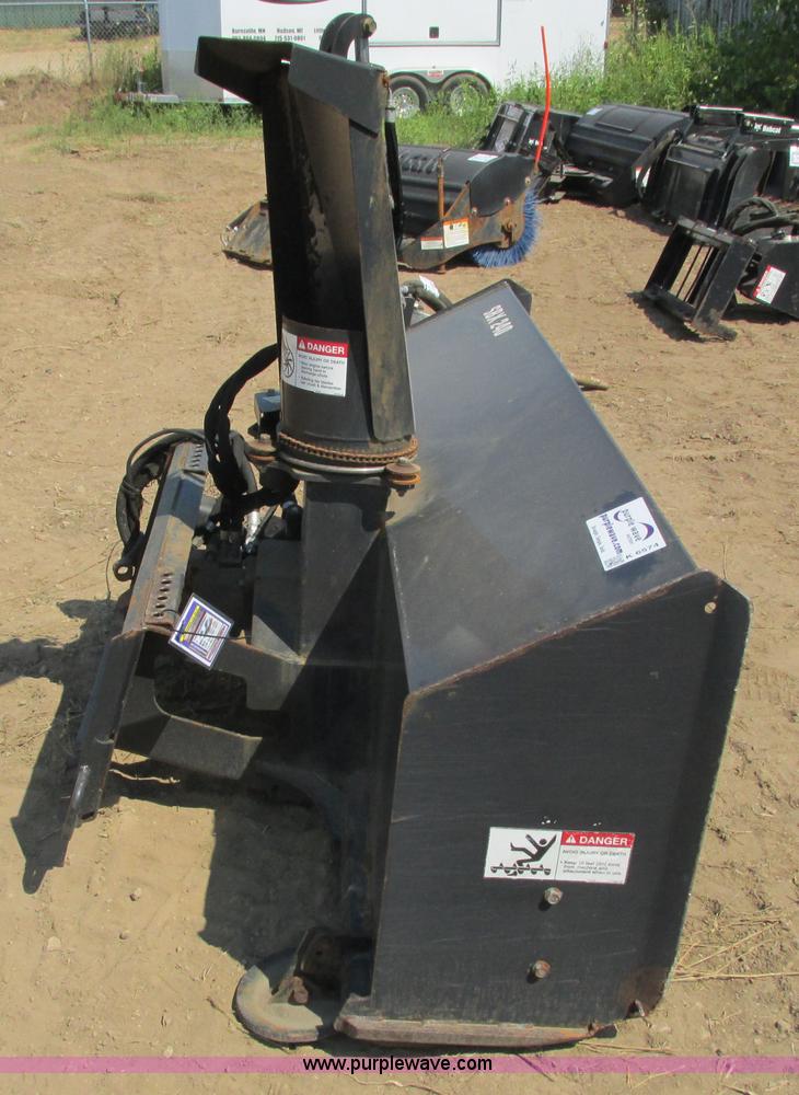 image for item K6574 2010 Bobcat SBX240-84 snow blower