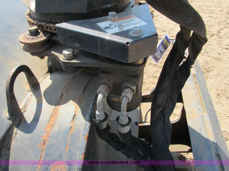 image for item K6574 2010 Bobcat SBX240-84 snow blower