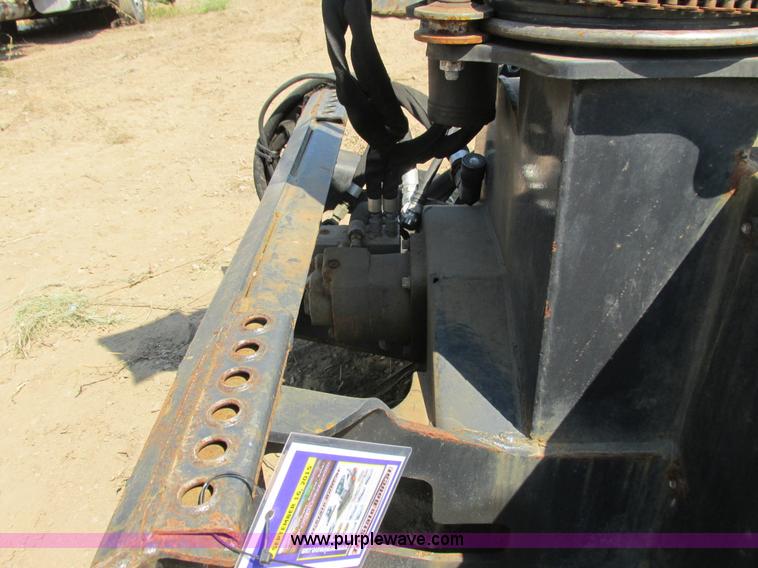 image for item K6574 2010 Bobcat SBX240-84 snow blower