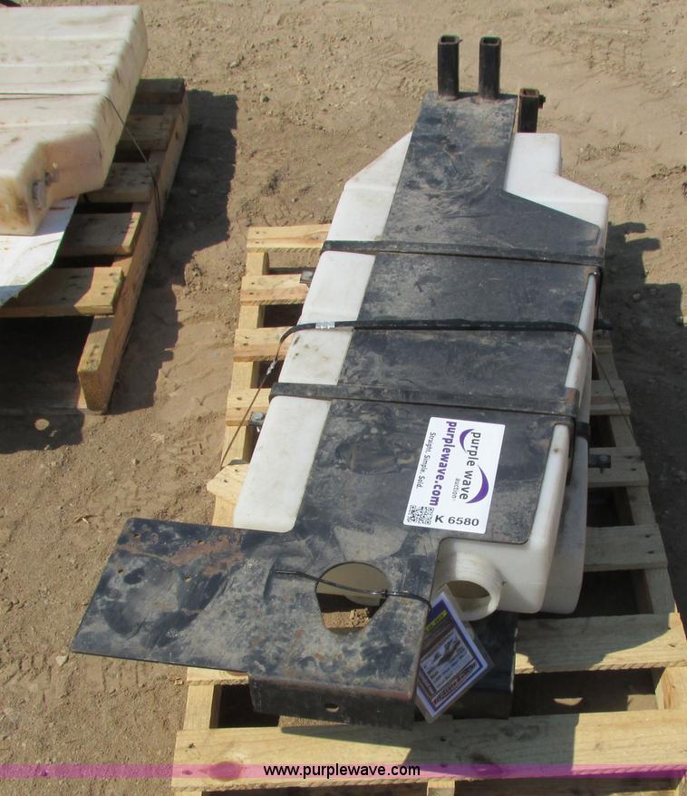 Bobcat water tank kit in Hudson, WI Item K6580 sold Purple Wave