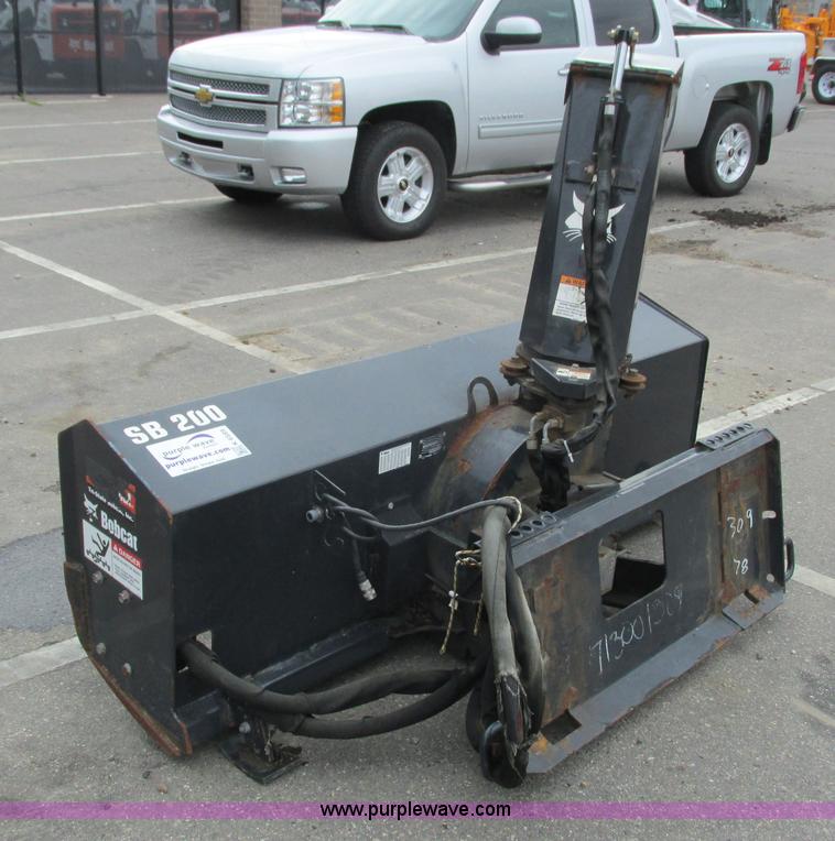 image for item K6589 2010 Bobcat SB200X78 snow blower