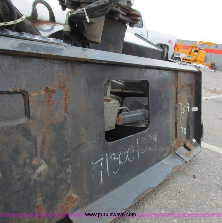 image for item K6589 2010 Bobcat SB200X78 snow blower