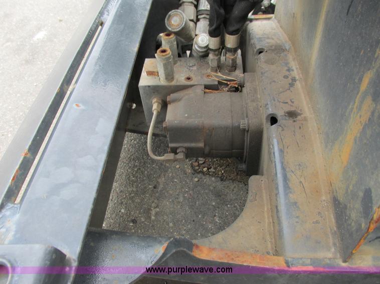 image for item K6589 2010 Bobcat SB200X78 snow blower