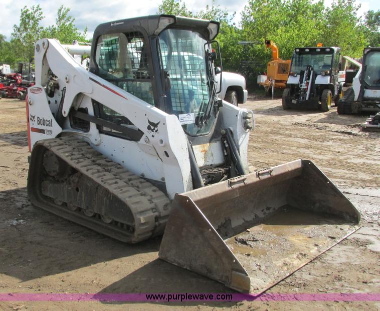 image for item K6590 2011 Bobcat T650 skid steer