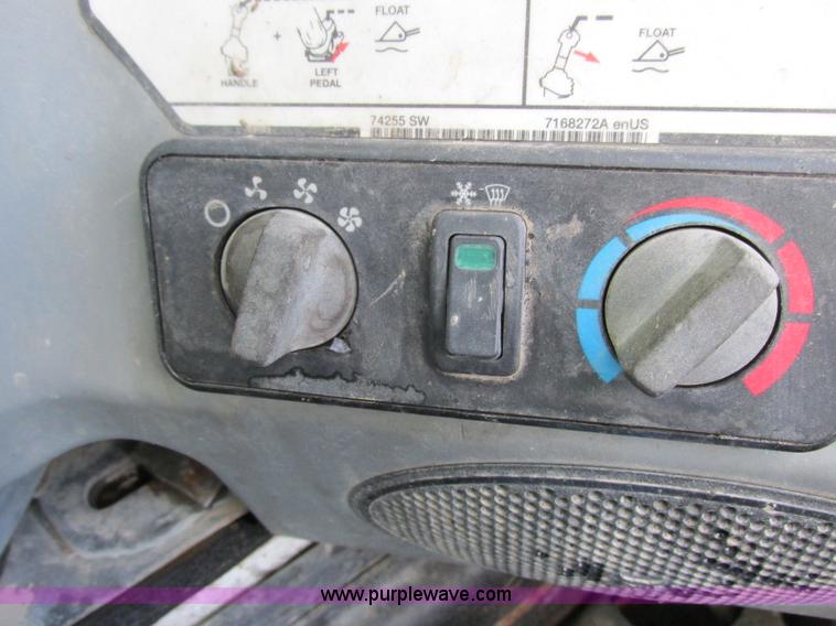 image for item K6590 2011 Bobcat T650 skid steer