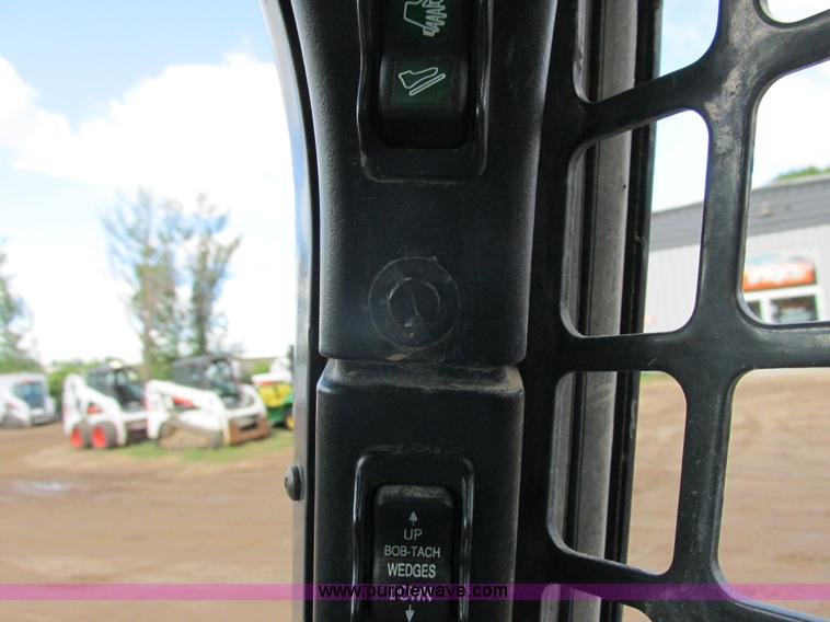 image for item K6590 2011 Bobcat T650 skid steer