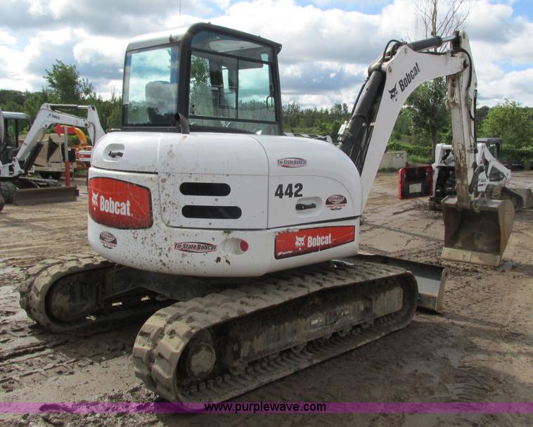 image for item K6591 2006 Bobcat 442C compact excavator