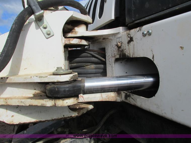 image for item K6591 2006 Bobcat 442C compact excavator