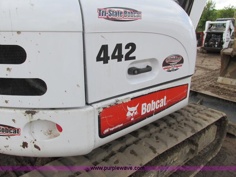 image for item K6591 2006 Bobcat 442C compact excavator