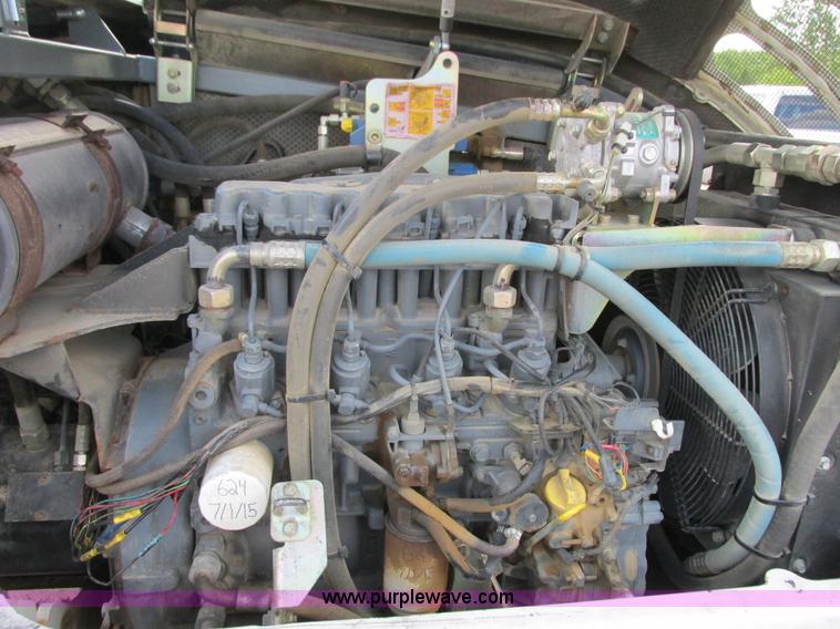 image for item K6591 2006 Bobcat 442C compact excavator