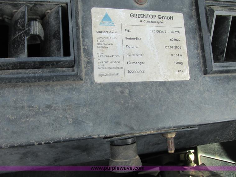 image for item K6591 2006 Bobcat 442C compact excavator