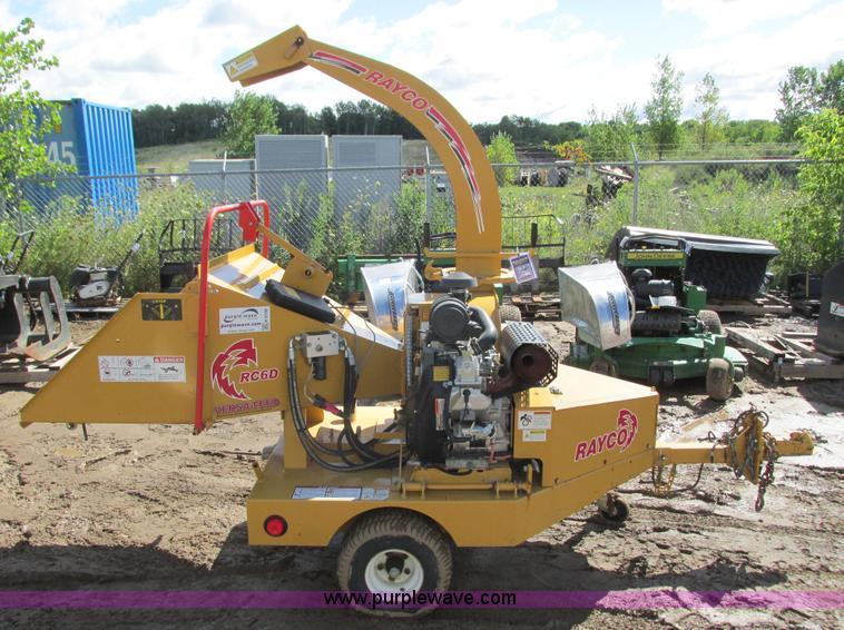 image for item K6598 2009 Rayco RC6D-V chipper