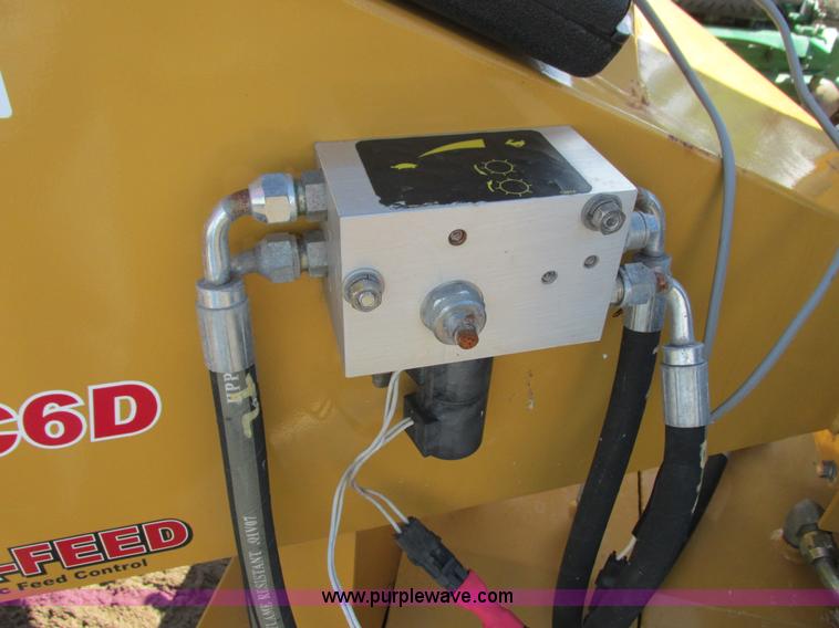 image for item K6598 2009 Rayco RC6D-V chipper