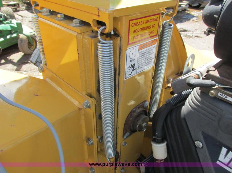 image for item K6598 2009 Rayco RC6D-V chipper