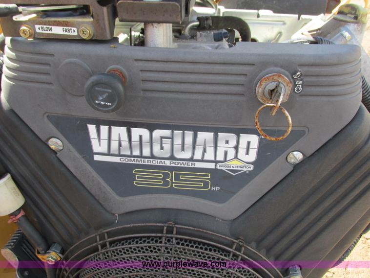 image for item K6598 2009 Rayco RC6D-V chipper