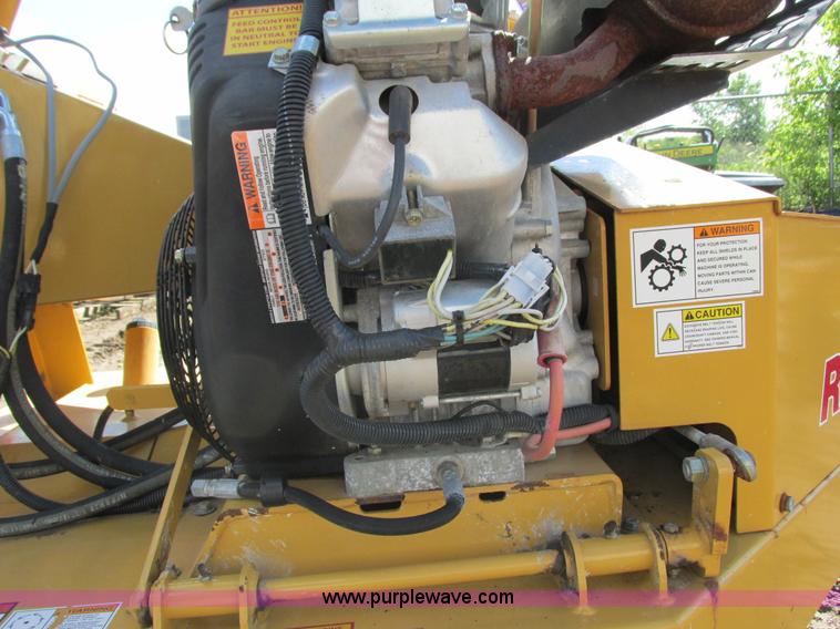 image for item K6598 2009 Rayco RC6D-V chipper