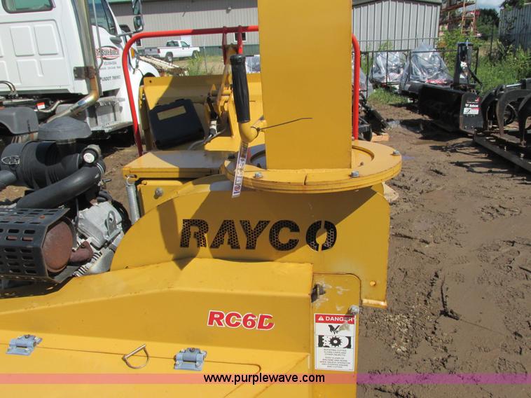 image for item K6598 2009 Rayco RC6D-V chipper
