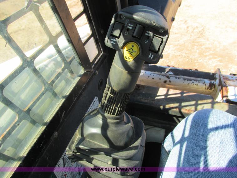 image for item K6599 1999 Bobcat 763 skid steer