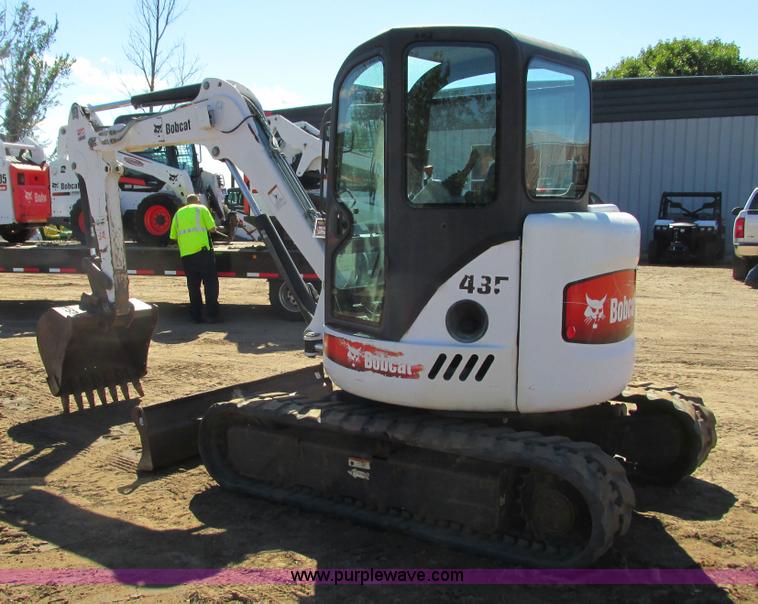 image for item K6600 2008 Bobcat 435G compact excavator