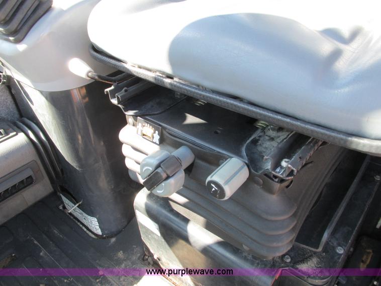 image for item K6600 2008 Bobcat 435G compact excavator