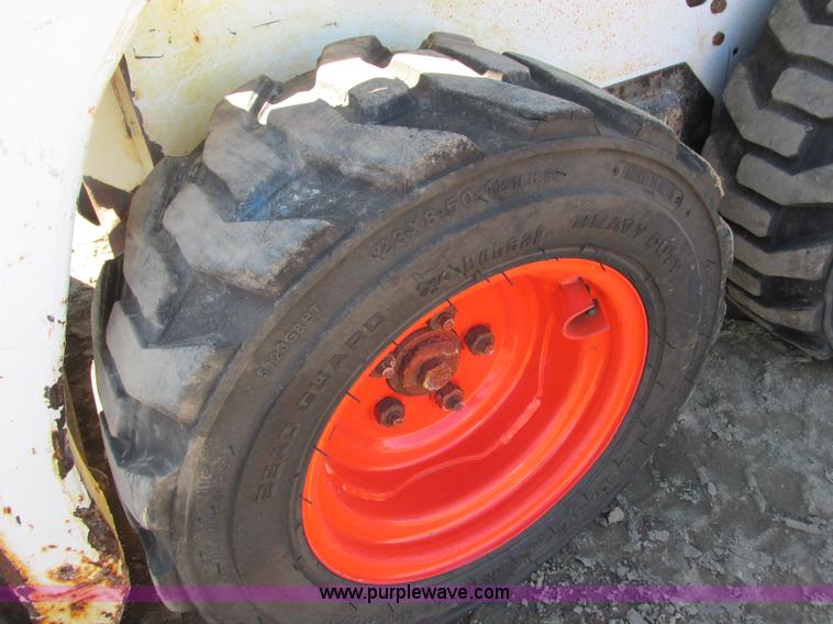 image for item K6601 2011 Bobcat S70 skid steer