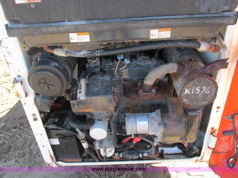 image for item K6601 2011 Bobcat S70 skid steer