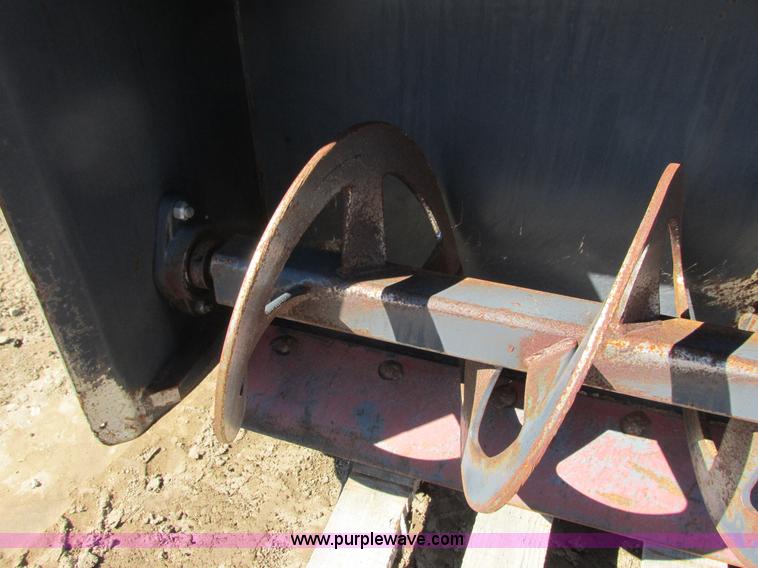 image for item K6602 2011 Bobcat SB200X72 snowblower skid steer attachment