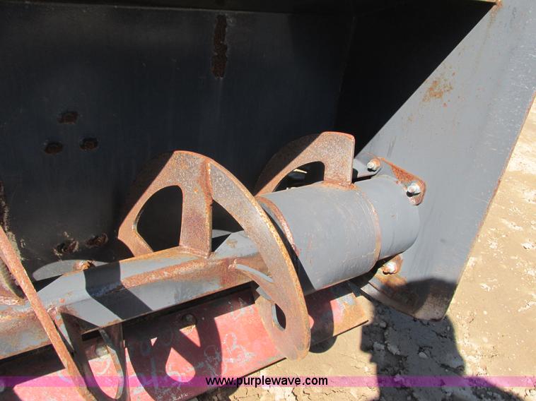 image for item K6602 2011 Bobcat SB200X72 snowblower skid steer attachment