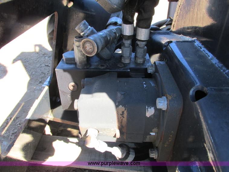 image for item K6602 2011 Bobcat SB200X72 snowblower skid steer attachment