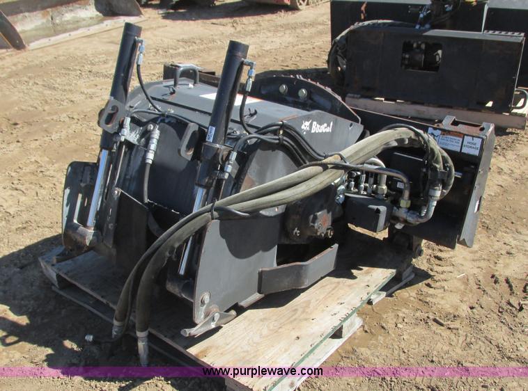 image for item K6603 2011 Bobcat 24PLA planer