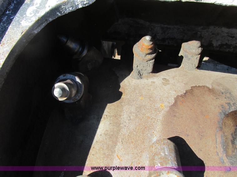 image for item K6603 2011 Bobcat 24PLA planer