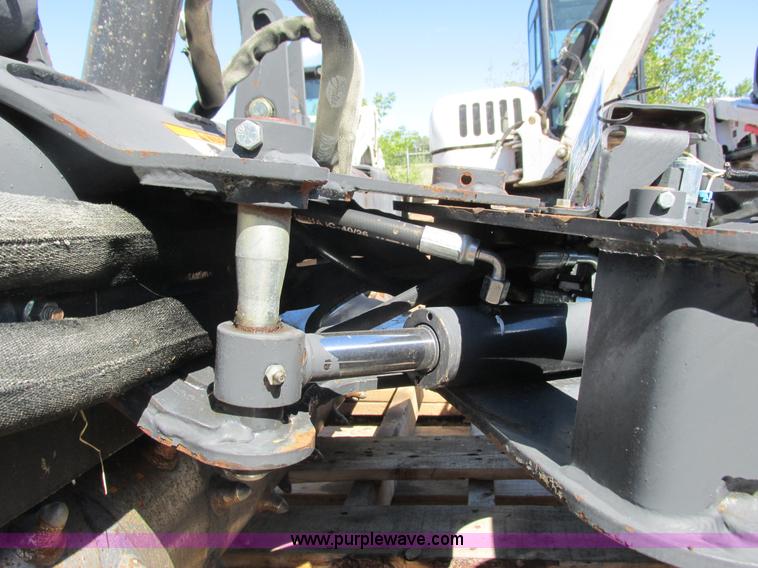 image for item K6606 2012 Bobcat 72SCH soil conditioner skid steer attachment